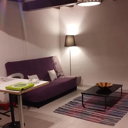 La Tourelle De La Chaumiere * Goupil-Othon